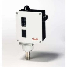 DANFOSS 017-518166 — Реле давления RT для тяжелых условий эксплуатации, диапазон настройки уставки 5-25 бар, дифференциал 1,2 бар, присоединение G 1/2 017-518166
