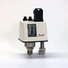 DANFOSS 017B0002 — Реле давления BCP, диапазон настройки уставки 0,1-1,1 бар, дифференциал 0,15-0,6 бар, присоединение G 1/2 017B0002