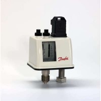 DANFOSS 017B0022 — Реле давления BCP, диапазон настройки уставки 5-25 бар, дифференциал 2,5-4 бар, присоединение G 1/2 017B0022