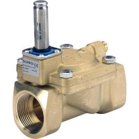 DANFOSS 032U7173 — Клапан электромагнитный EV220B, присоединение внутренняя резьба G 1 1/4", материал уплотнения NBR, нормально закрытый 032U7173